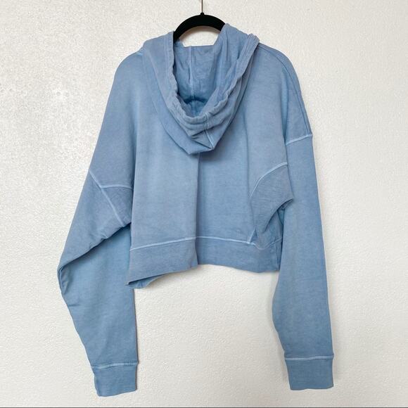 NWT BDG Slouchy Cropped Hoodie Dusty Blue Size Small - Picture 11 of 12